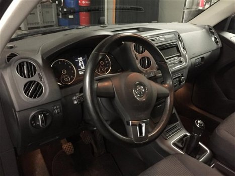Volkswagen Tiguan - 1.4 TSI Comfort&Design Edition Airco Cruise control - 1