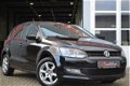 Volkswagen Polo - 1.2 TSI Highline 5DRS|PDC|STOELVERW.|LM|VELGEN - 1 - Thumbnail