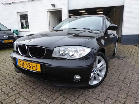 BMW 1-serie - 116i Executive s-drs incl. winterwielenset/ Airco - 1