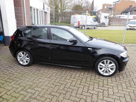 BMW 1-serie - 116i Executive s-drs incl. winterwielenset/ Airco - 1