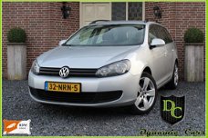 Volkswagen Golf Variant - 1.6 TDI 105pk BlueMotion Technology / 17 Inch / Trekhaak / NAP