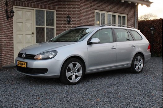 Volkswagen Golf Variant - 1.6 TDI 105pk BlueMotion Technology / 17 Inch / Trekhaak / NAP - 1