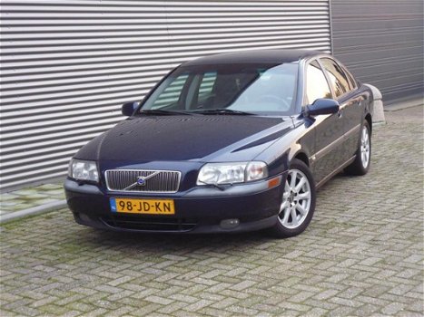 Volvo S80 - 2.4 D5 Dynamic Youngtimer AUTOMAAT - 1