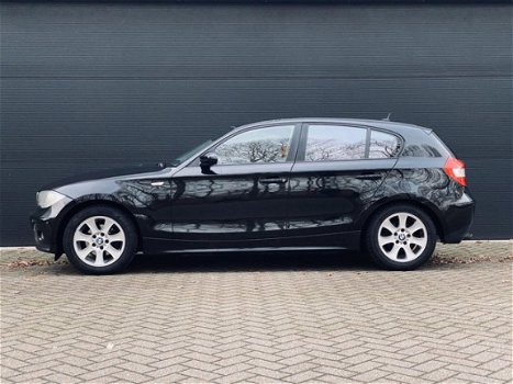 BMW 1-serie - 116i CRUISE airco LICHTMETAAL stuurbediening PDC - 1