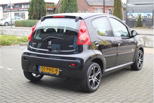 Peugeot 107 - 1.0-12V Millesim 200 - 1