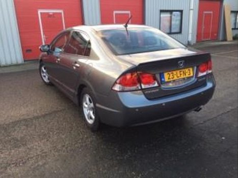 Honda Civic - 1.3 Hybrid Elegance Navi/LEER/Dealer onderhoud - 1