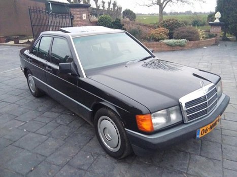 Mercedes-Benz 190-serie - 2.0 E Zeer mooie auto - 1