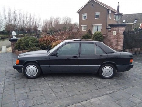 Mercedes-Benz 190-serie - 2.0 E Zeer mooie auto - 1