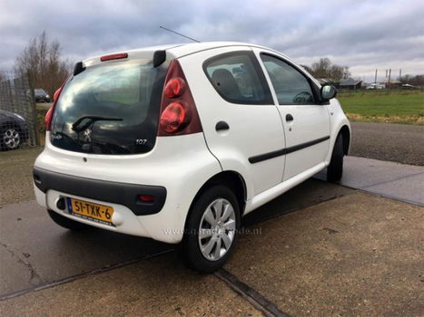 Peugeot 107 - 1.0 Access Accent airco | radio/cd - 1