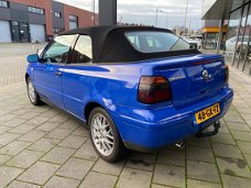 Volkswagen Golf Cabriolet - 2.0 Highline ColorLine Full Options