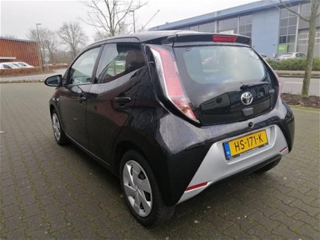 Toyota Aygo - 1.0 VVT-i x-play 2016 - 1e EIGENAAR AIRCO CRUISE BOEKJES NAP - 1