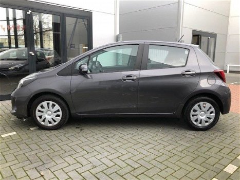 Toyota Yaris - 1.3 VVT-i Aspiration Camera NL auto - 1