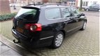 Volkswagen Passat Variant - 1.6 TDI Comfortline BlueMotion NAP - 1 - Thumbnail