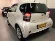 Toyota iQ - 1.0 Comfort/ NAVI/ Dealer onderhouden - 1 - Thumbnail