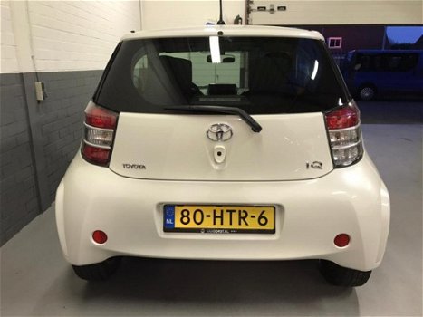 Toyota iQ - 1.0 Comfort/ NAVI/ Dealer onderhouden - 1