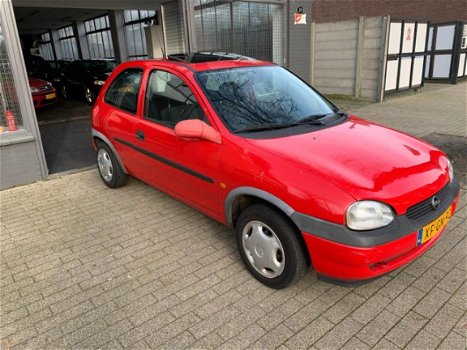 Opel Corsa - 1.2i-16V Strada Nieuwe APK NAP - 1