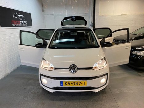 Volkswagen Up! - 1.0 BMT high up NIEUWE APK//5 DEURS//VOLLE UITVOERING - 1