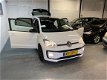 Volkswagen Up! - 1.0 BMT high up NIEUWE APK//5 DEURS//VOLLE UITVOERING - 1 - Thumbnail