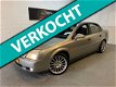 Opel Vectra - 2.2-16V Comfort Navigator INRUIL AUTO//AANDACHT NODIG - 1 - Thumbnail