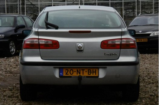 Renault Laguna - 1.8-16V Expression BJ2004/LEER/PDC/NAP/APK - 1