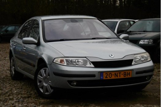 Renault Laguna - 1.8-16V Expression BJ2004/LEER/PDC/NAP/APK - 1