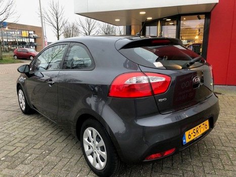 Kia Rio - 1.2 CVVT Comfort Pack Airco 29523 km Leuke Sportieve Rio met 29523 km - 1