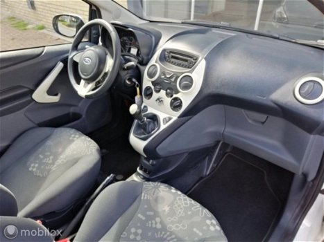 Ford Ka - - 1.2 Champions Edition start/stop Airco Voorruitverwarming Stoelverwarming - 1