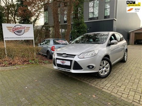 Ford Focus Wagon - 1.6 Comfort 1e Eig. Elektr. ramen, Nwe APK, Airco - 1