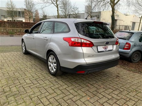 Ford Focus Wagon - 1.6 Comfort 1e Eig. Elektr. ramen, Nwe APK, Airco - 1