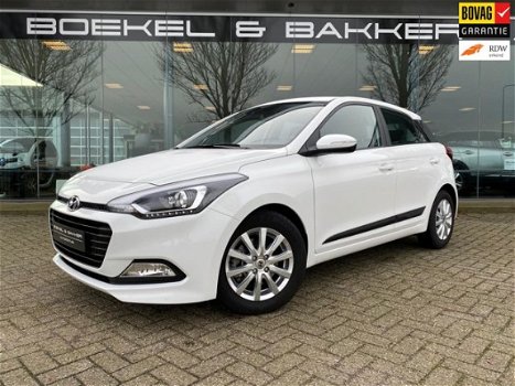 Hyundai i20 - 1.0 T-GDI Comfort Navigatie - Climate Control - Bluetooth - Camera - 1