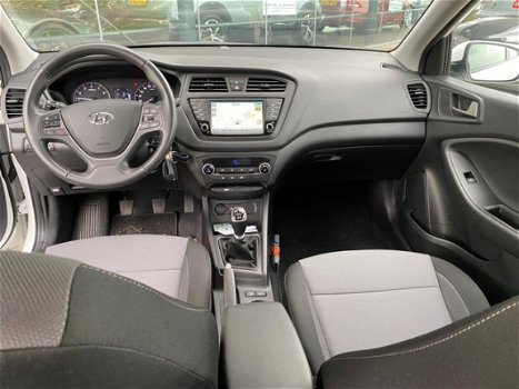 Hyundai i20 - 1.0 T-GDI Comfort Navigatie - Climate Control - Bluetooth - Camera - 1