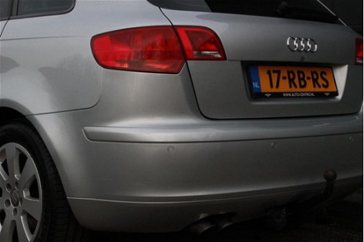 Audi A3 Sportback - 2.0 TDI Ambiente LEDER / DSG / PDC / XENON - 1