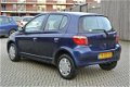 Toyota Yaris - 1.0-16V VVT-i Terra |5DRS|NAP|RIJDT EN SCHAKELT TOP - 1 - Thumbnail