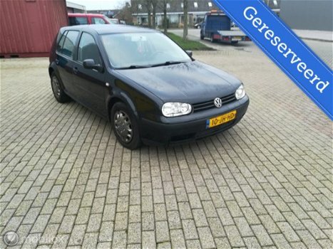 Volkswagen Golf - 1.9 TDI Comfortline - 1