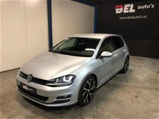 Volkswagen Golf - 1.6 TDI Highline BlueMotion PDC V+A, Xenon, LED, Groot navischerm, Comfortstoelen,