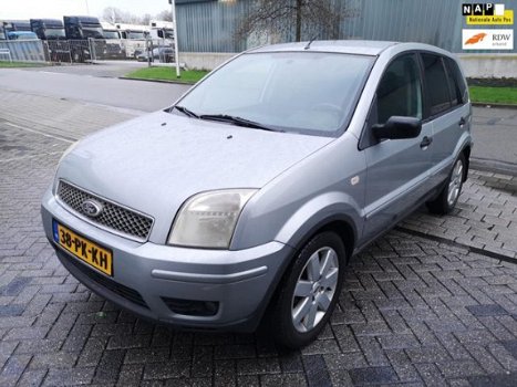 Ford Fusion - 1.6-16V Futura Airco , Goed rijdend , Inruil mogelijk - 1