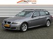 BMW 3-serie Touring - 318d Corporate Lease Business Line Leer, Navi, LM - 1 - Thumbnail