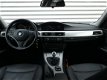 BMW 3-serie Touring - 318d Corporate Lease Business Line Leer, Navi, LM - 1 - Thumbnail