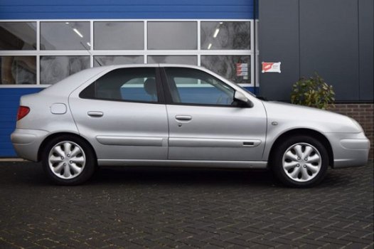 Citroën Xsara - 1.6i-16V Différence - 1