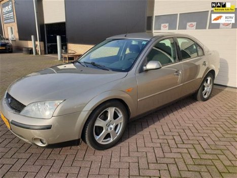 Ford Mondeo - 1.8-16V Collection APK tot 28-08-2020/Inruil koopje - 1