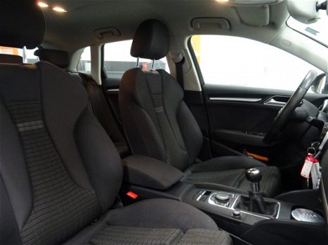 Audi A3 Sportback - 1.6 TDI Ambition Pro Line plus XENON I NAVI I DRIVE SELECT I ORG. NL - 1