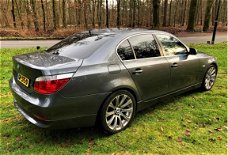 BMW 5-serie - 525d Corporate Automaat. LEDER. 19 INCH. BJ'2006