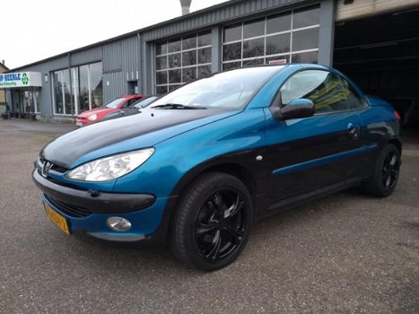 Peugeot 206 CC - 1.6-16V BLIKVANGER Automaat Goed onderhouden Nwe apk - 1