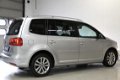 Volkswagen Touran - 1.4 TSI 140 PK, Style uitvoering, 2011, Navigatie, Climatronic, parkeersensoren - 1 - Thumbnail