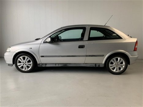 Opel Astra - 1.6 Sport radio/cd 176.119km (ZO MEENEMEN) - 1