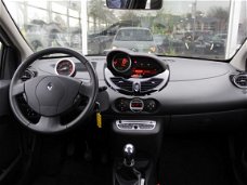Renault Twingo - 1.2 16v 75pk Dynamique, Rijklaarprijs, Climate Cruise Bluetooth Lichtmetalen velgen