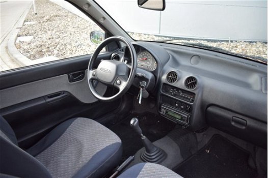 Subaru Vivio - 0.7 GLi - 1