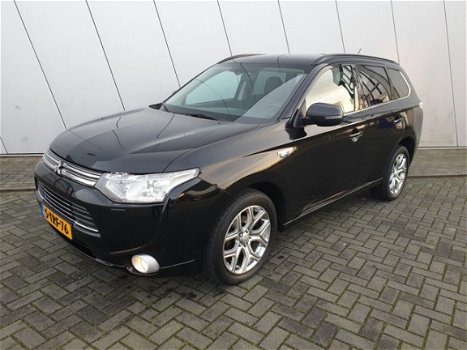 Mitsubishi Outlander - 2.0 PHEV Hybrid Instyle I PLUG-IN HYBRID I TREKHAAK I TREKKRACHT I - 1