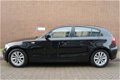 BMW 1-serie - 116i Business Line / Automaat / Airco / Parkeersensoren - 1 - Thumbnail