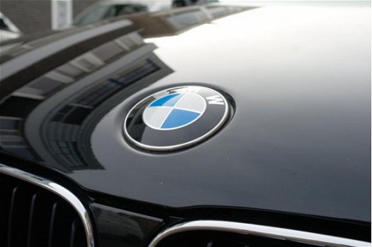 BMW 1-serie - 116i Business Line / Automaat / Airco / Parkeersensoren - 1